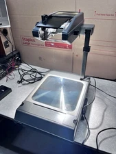 3M Visual Systems 2000 AG Portable Overhead Transparency Projector Tested Works