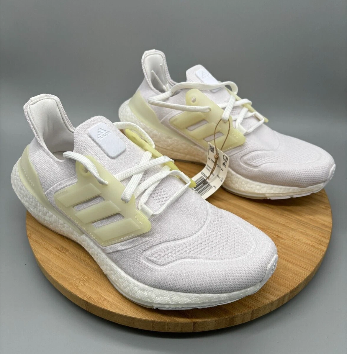 adidas UltraBoost 22 Low Top White for Sale | Authenticity  display picture 1