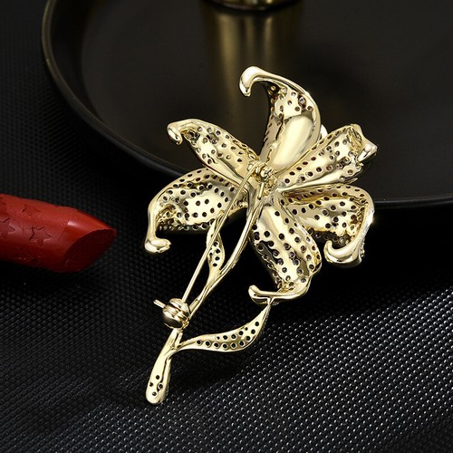 Cubic Zirconia Micro Pave Lily Flower Brooch Pin Floral Lapel Pin Jewelry Gift - Picture 4 of 6