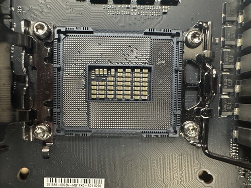 Asus ROG MAXIMUS Z790 Apex Encore ATX Socket LGA1700 DDR5 Motherboard For Parts - Afbeelding 2 van 17