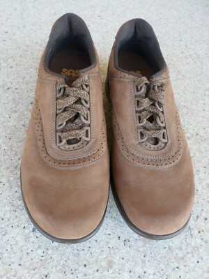 SAS Walk Easy Brown Nubuck Leather Lace Up Shoes. Women's 8 M  EUC