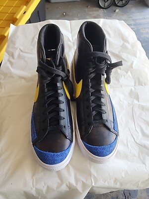 Nike Mens Blazer Mid 77 Vintage Shoes Black Yellow Blue Sz  display picture 1