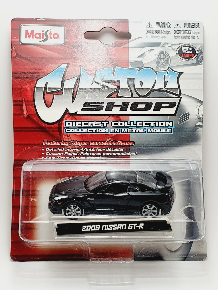 Maisto - 2009 Nissan GT-R R35 - 2010 Custom Shop 1/64 RARE (read