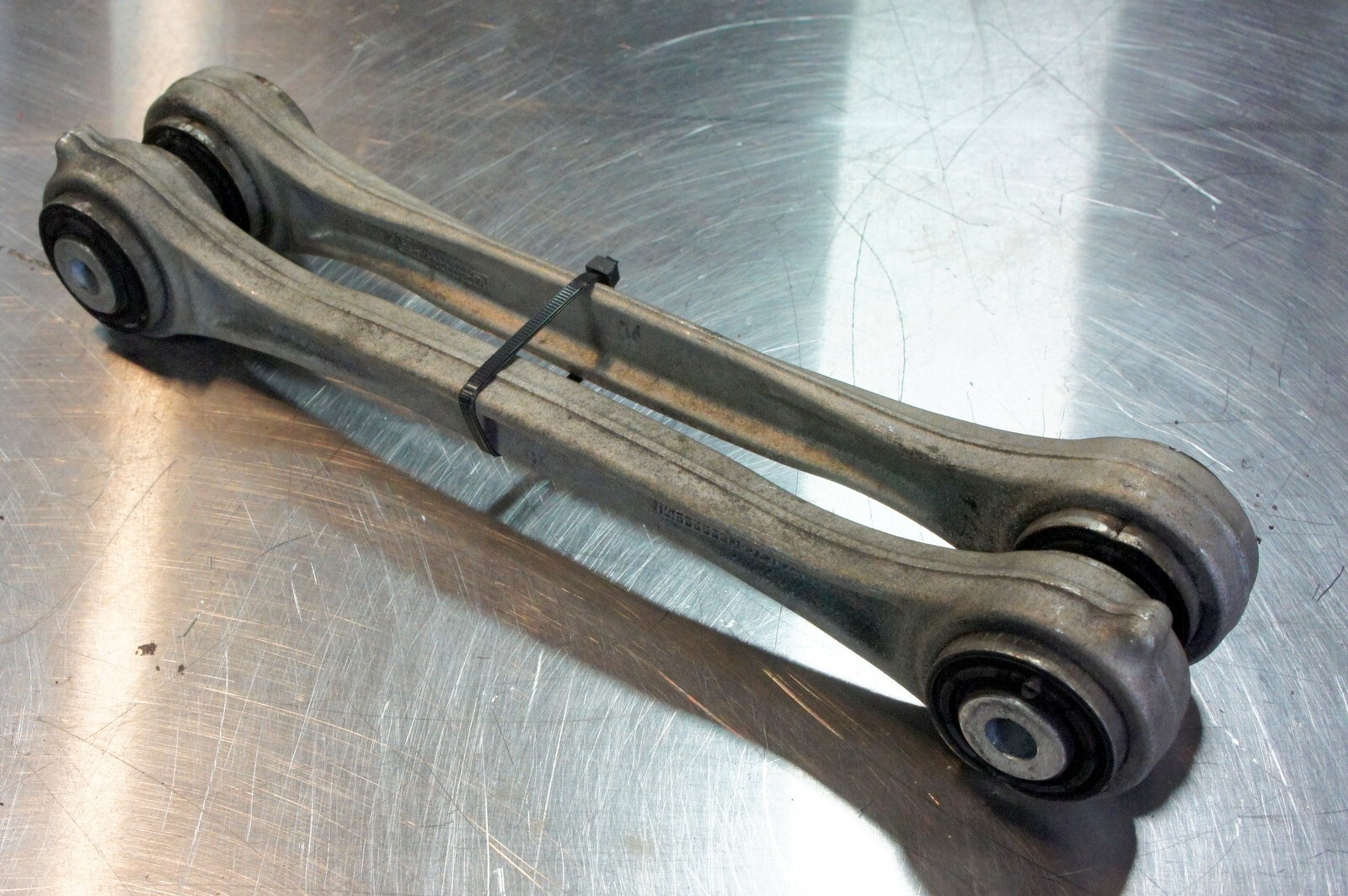 Porsche 911 GT3 2014-2019 Rear Right Upper Control arms Pair