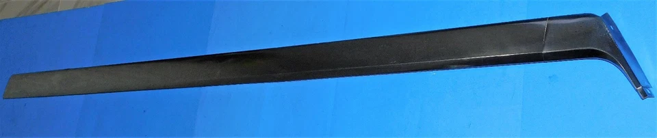 1968 1969 1970 1971 LINCOLN MARK III OEM LOWER ROCKER MOLDING - LH - Image 4 of 4