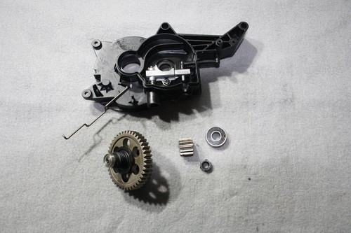 10919 Makita Kettensäge UC 4017 A Säge Lagergehäuse mit Zahnrad