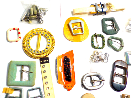 Vintage Belt Buckles Eyelets And Parts Metal Plastic Fabric Large Lot - Picture 2 of 11