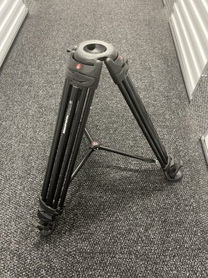 Manfrotto 546B 3-Section Aluminum Tripod