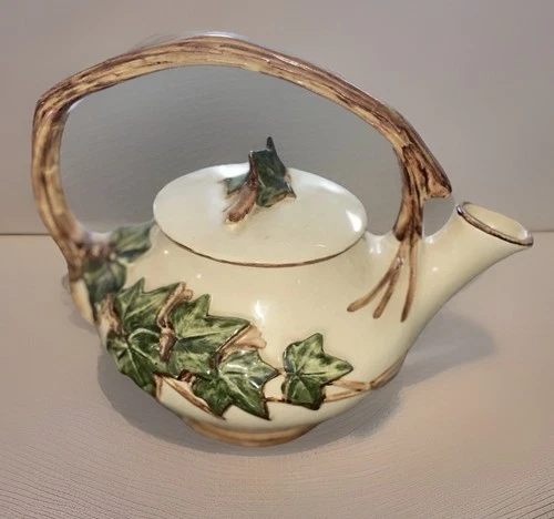 VINTAGE 1950's MCCOY TEAPOT IVY LEAF PATTERN BRANCH HANDLE Nature CottageCore