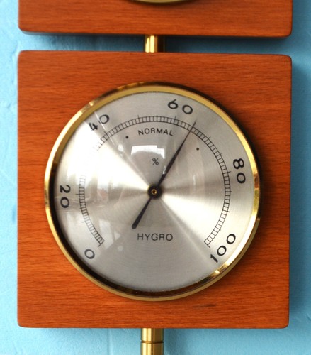 Estación meteorológica icónica perfecta de teca años 60 de la empresa Fischer 35 x 11 cm - Imagen 4 de 5