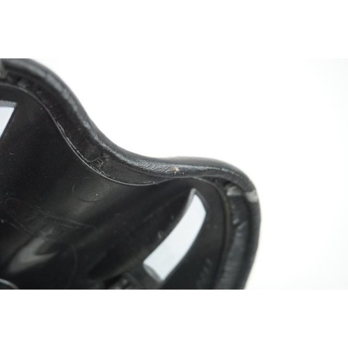 SELLE ITALIA SLR Carbon rail Approx. 128g Saddle Used - Picture 7 of 9