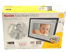 Kodak Easyshare M820 Digital Picture Frame with Home Decor Kit 1000 Photos 128MB