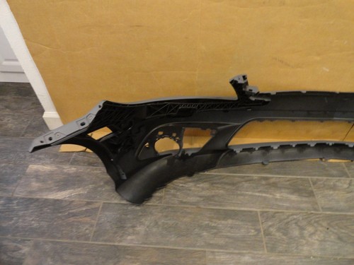 NEW 2008 - 2011 Mercedes C Class C300 AMG Sport Front Bumper Cover A2048853725 - Picture 17 of 24