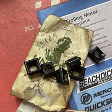 Mercury NLA Lot  39664 (6) Rope Guide Insert & 39557 2 For 2x