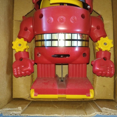 ROBOT analyser - vintage YAMATO space battleship / albator - made in taiwan - Imagen 3 de 16