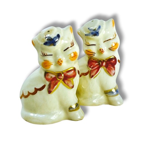 Shawnee Pottery Puss N Boots Cats Gold Accents Salt & Pepper Shakers Vintage