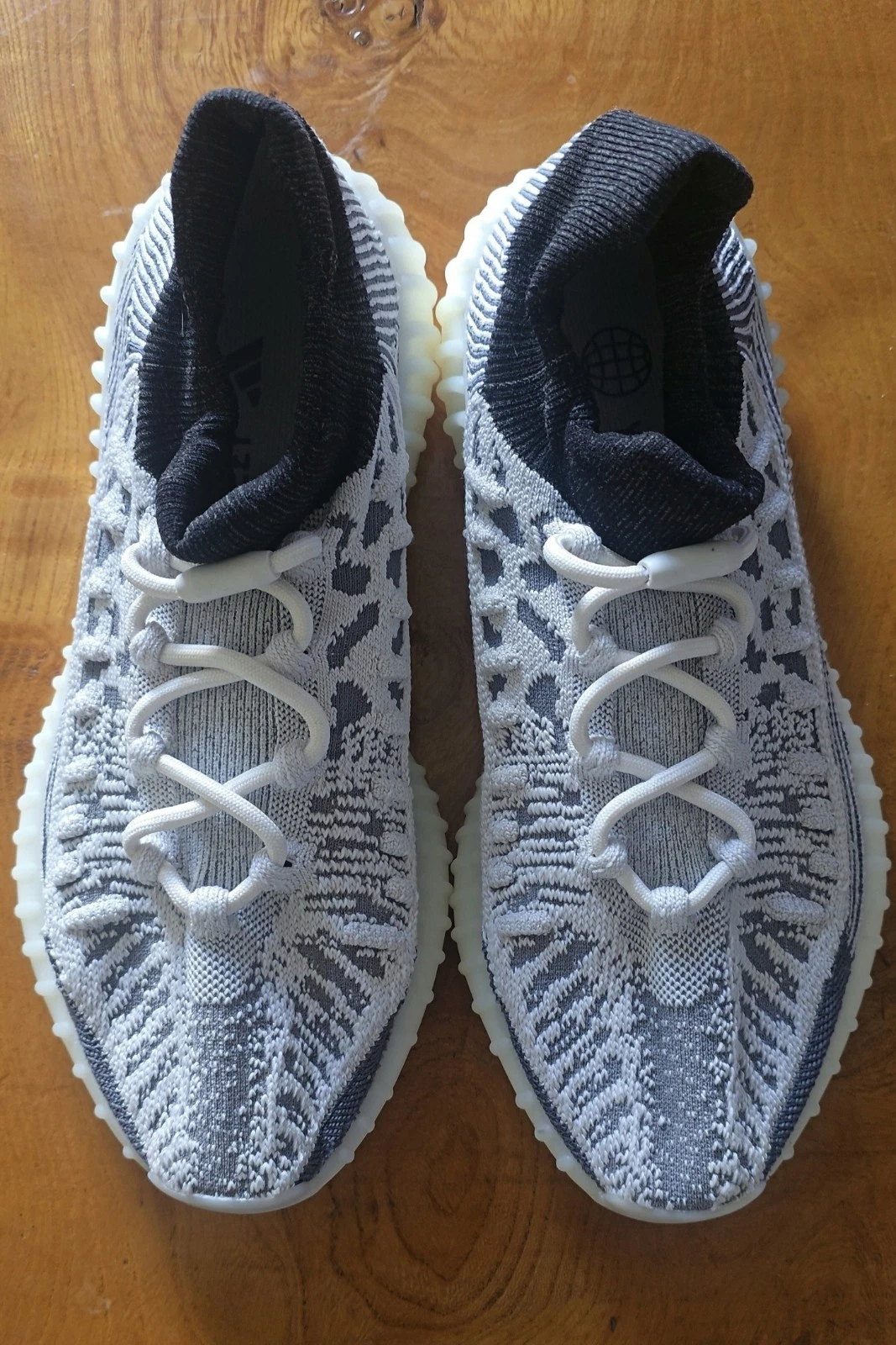 Adidas Yeezy Boost 350 V2 CMPCT Panda bianco ardesia taglia 9 Regno Unito