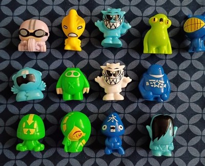 Lot of 13 Mixed GoGos Crazy Bones Mixed Series. Some Rare.Free Shipping 