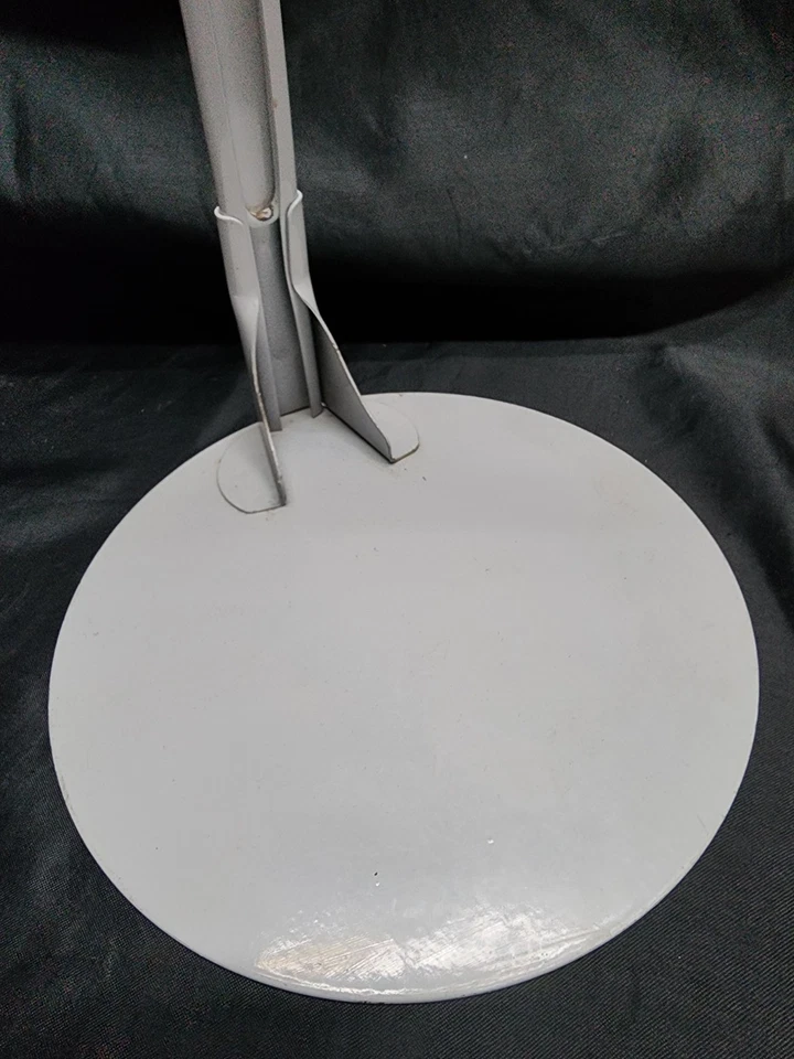 Soporte ajustable para muñecas Kaiser 4001 blanco vintage, se adapta a muñecas de 24 a 36 pulgadas Foto 2 de 4