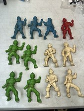 Ajax Archer Vintage 1950s Plastic Spacemen 12 Figures 80mm Blue Green White Red