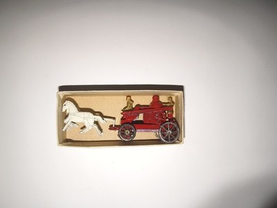 Old Smokey Horse Drawn Fire Engine 4 Moving Wheels Hand Painted Antimony Art