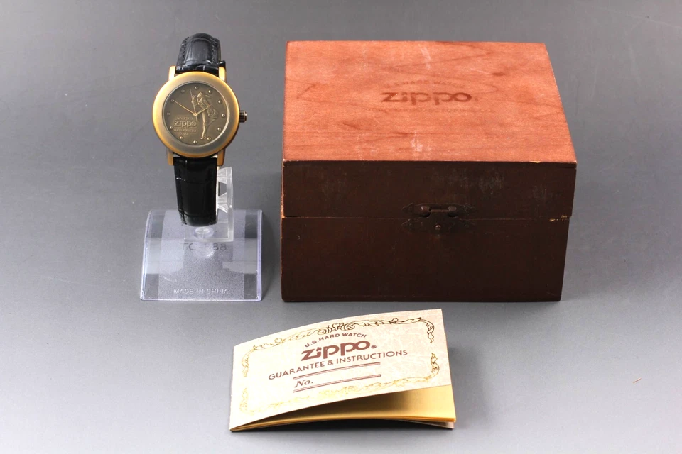 ¡Muy raro! *COMO NUEVO* Reloj ZIPPO Vintage Elegante Bronce UNI-SEX 34mm QZ de JAPÓN Foto 2 de 4