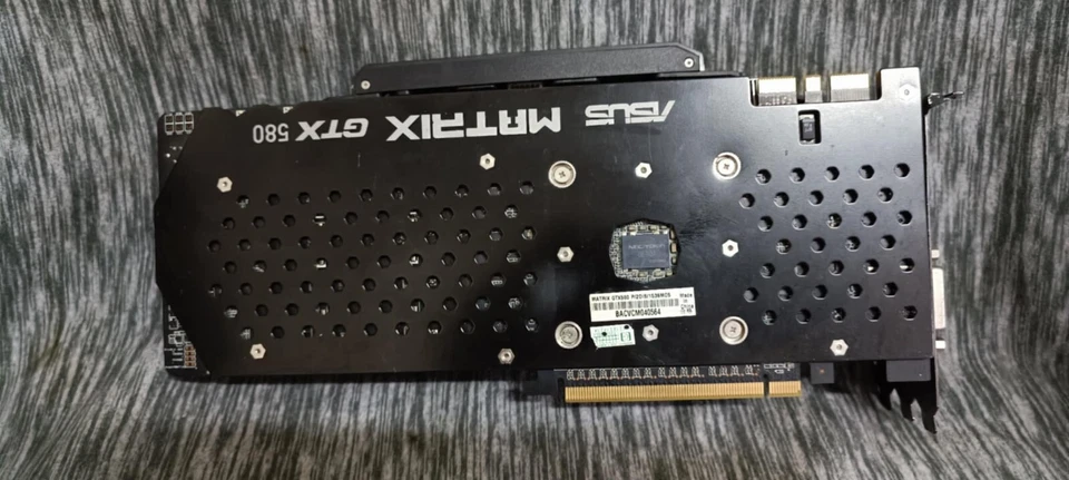 asus gtx580 matrix - Image 3 of 4