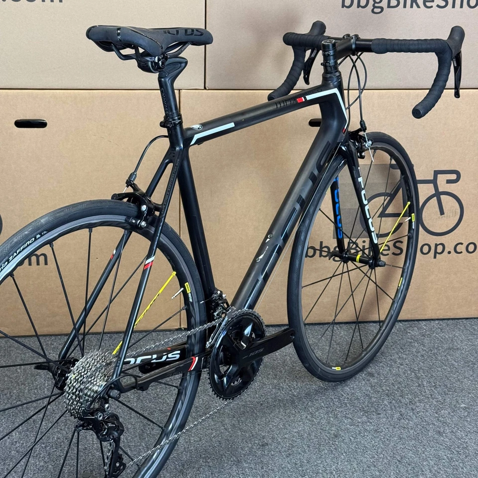 Bicicleta de carretera Focus Izalco Max usada, 11 velocidades Shimano 105, fibra de carbono-2015, 56 cm Foto 3 de 4