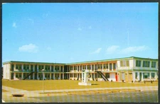 Capri Court at Beach & Madison Cape May NJ postcard 1950s