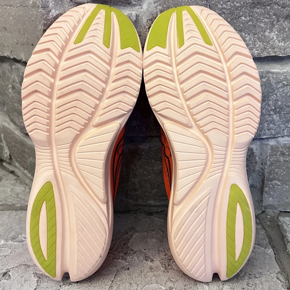 Saucony Kinvara 13 Neon Orange Campfire Story Galaxy Shoes Sneakers 9 S10723-45 - Image 2 of 4