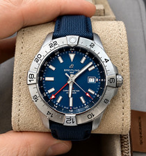 Breitling Avenger Automatic GMT 44mm Blue Dia...