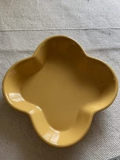 Chantal 2004 Talavera Collection Bold Yellow Baking Dish 2 Quart Cap. 