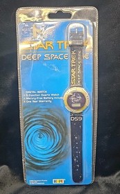 STAR TREK Tridimensional Franklin Mint Chess Set & Dos Game, Watch Package. 