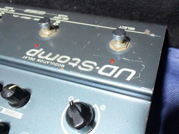 YAMAHA UD Stomp Multi Modulation Delay Effects Pedal YAMAHA UD Stomp Multi Modulation Delay Effects Pedal