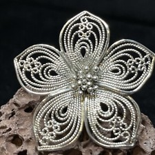 Large Sterling Silver Filigree Flower Ring Size 7.5 Wt. 7.4g