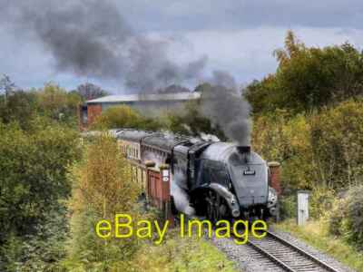 Photo 6x4 Sir Nigel Gresley at Bury Famous ex-LNER Class A4 Pacific type  c2014