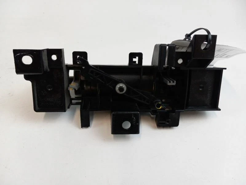 Chrysler Town Country 2008 manija de puerta interior trasera derecha Foto 3 de 4