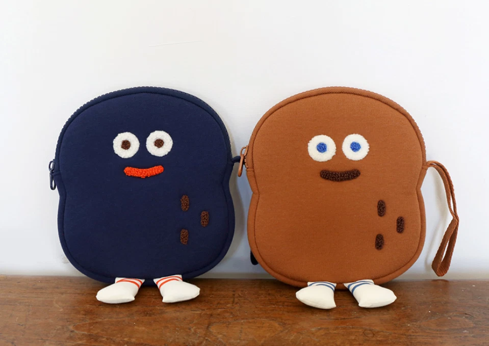 Run Peanut Shape Cute Design Strap Pouch Bag Navy Brown - Image 3 of 3