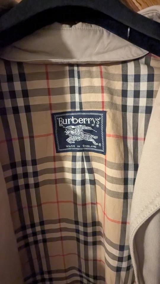 Burberrys Vintage Trenchcoat For Men Size XL 100% Cotton Made In England - Image 2 of 4