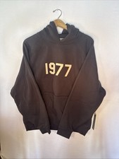 Men s Essentials Hoodie 1977 Dark Grey Size Medium. New With Tags. Color- Iron