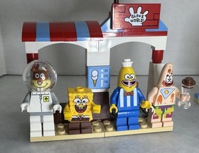 LEGO Glove World SpongeBob SquarePants Set 3816 99% Complete W/Manual