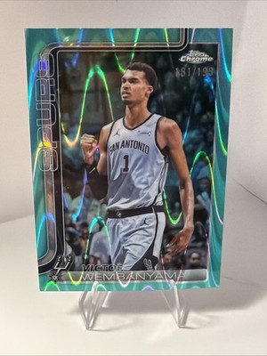 2025–26 Topps Chrome Update Series Victor Wembanyama #22 Aqua RayWave  181/199