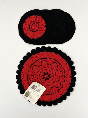 Hungarian Folk Art Floral Red on Black Felt Coasters and Doily authentic - Picture 6 of 8