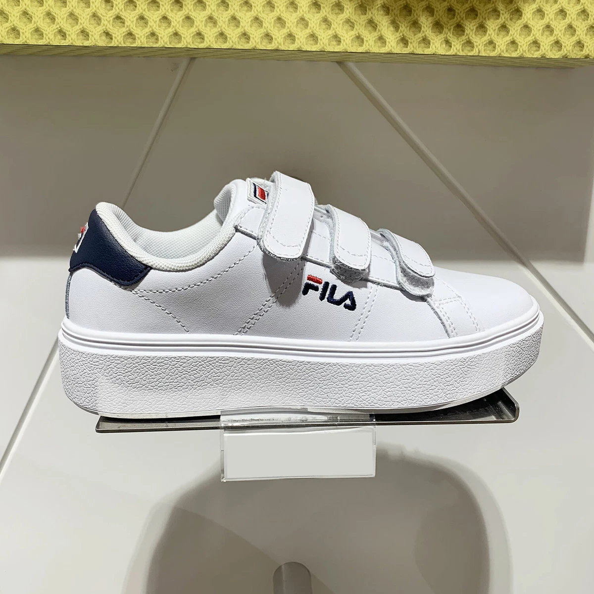 Fila court hotsell