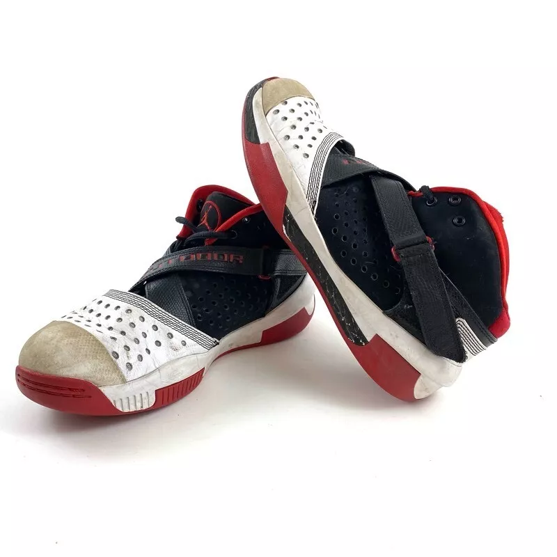 Nike Air Jordan 2010 Outdoor Team Mens 7.5 Black Red White Sneakers 407744 101