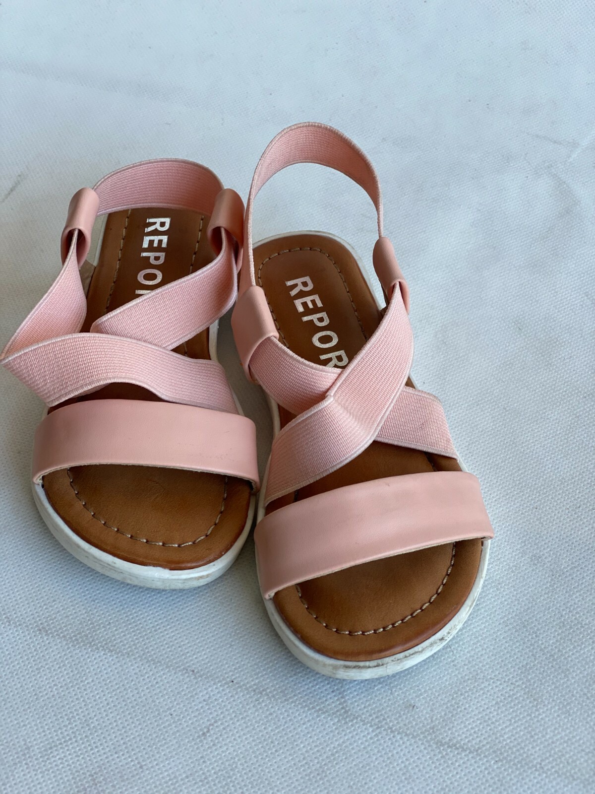 childrens sandals size 11
