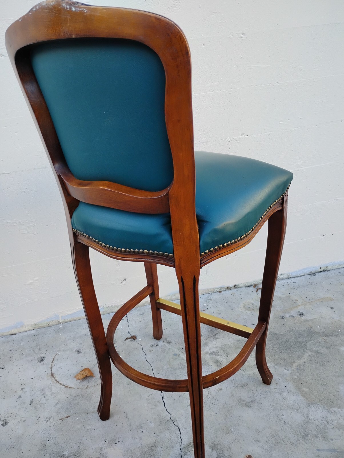 classic elegance of Italian fine craftsmanship