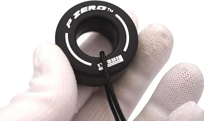 Neumático de Goma P-Zero Llavero F1 Carreras Idea de Regalo JDM Llavero a la Deriva Mini Pieza Foto 3 de 3