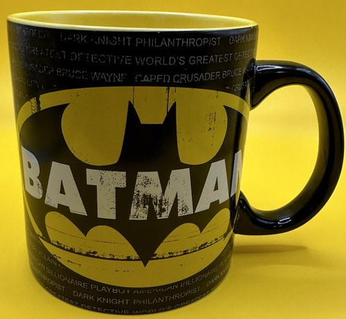 Taza de café Batman de cerámica de 20 oz usada negra y amarilla - Imagen 3 de 6