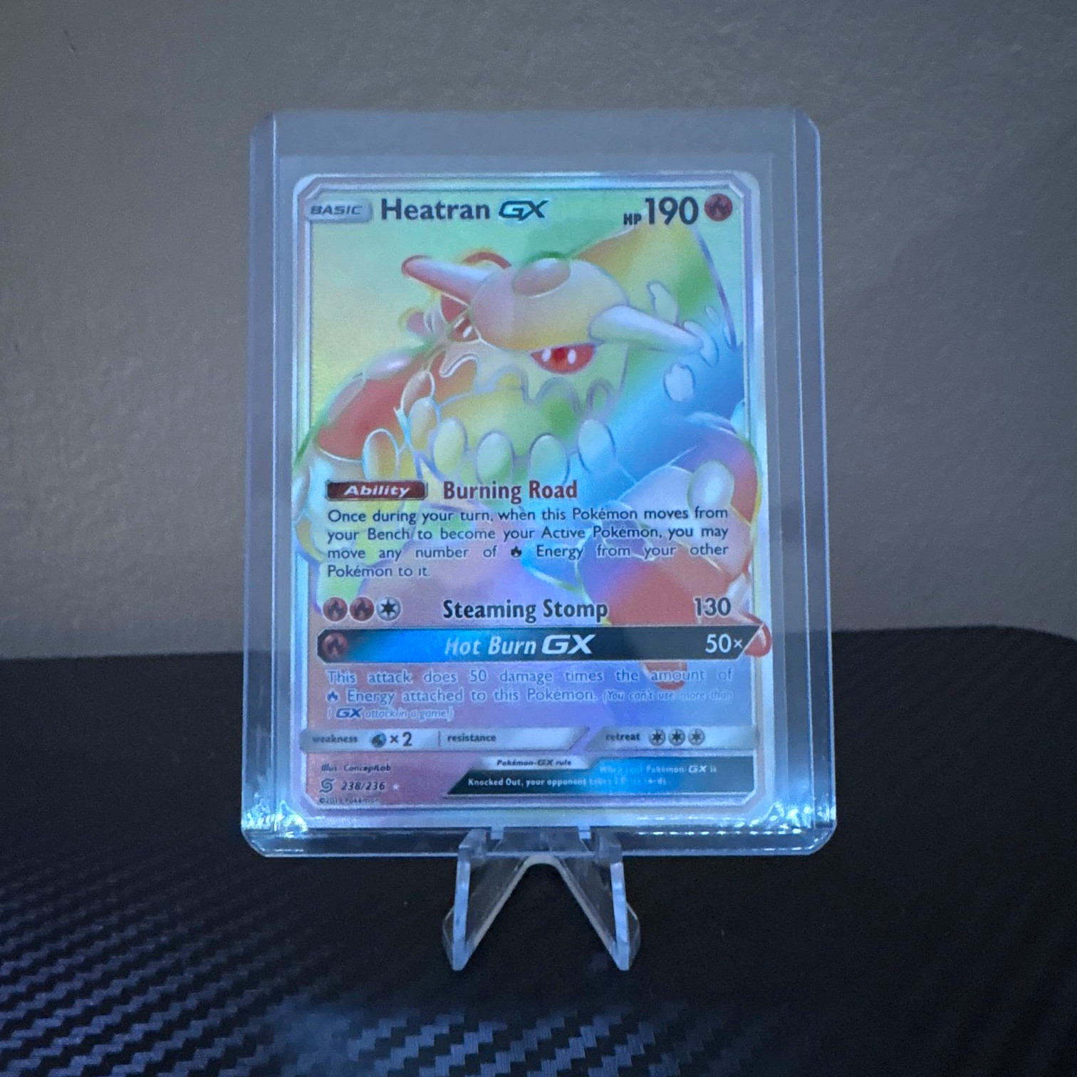 Heatran GX SM Unified Minds 238/236 Secret Rare Holo Pokemon Card - NM